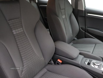 Used Audi A3 2017 for sale - 76153638: Photo 2