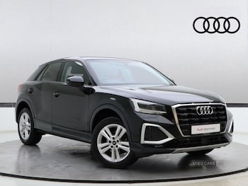 Audi - Q2