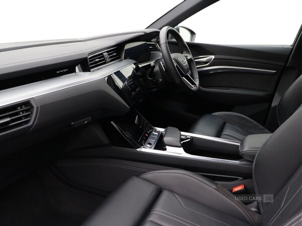 Used Audi e-tron 2021 for sale - 75540604: Photo 13