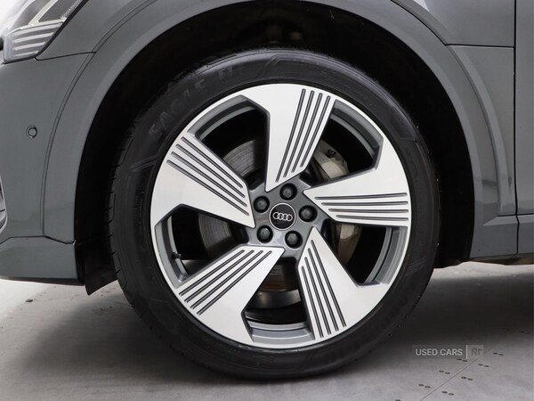 Used Audi e-tron 2021 for sale - 75540604: Photo 5