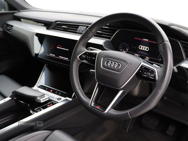 Used Audi e-tron 2021 for sale - 75540604: Photo 6