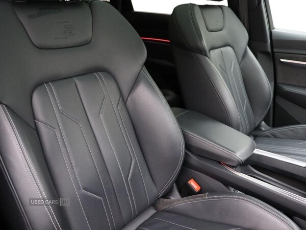 Used Audi e-tron 2021 for sale - 76248222: Photo 2