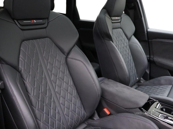 Used Audi Q6 e-tron 2024 for sale - 77441611: Photo 2