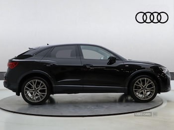 Used Audi Q3 2025 for sale - 78417602: Photo