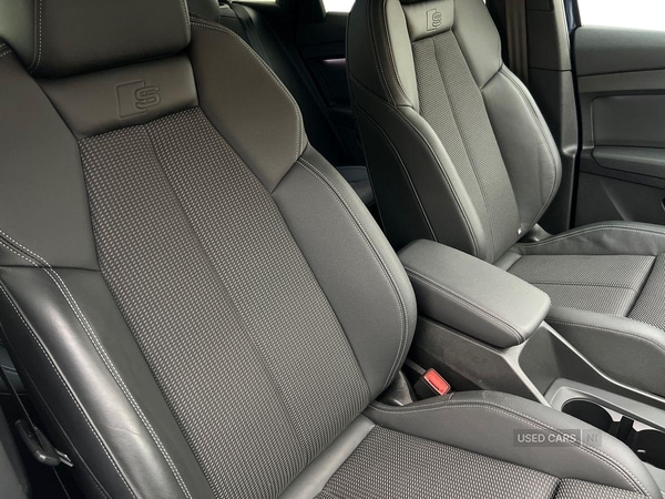 Used Audi Q4 e-tron 2023 for sale - 77359636: Photo 2