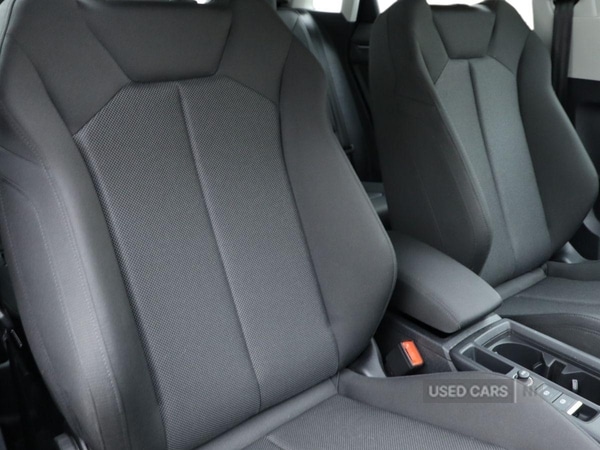 Used Audi Q3 2021 for sale - 77684553: Photo 2