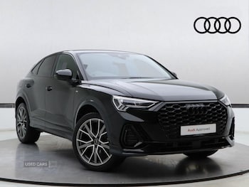 Audi - Q3