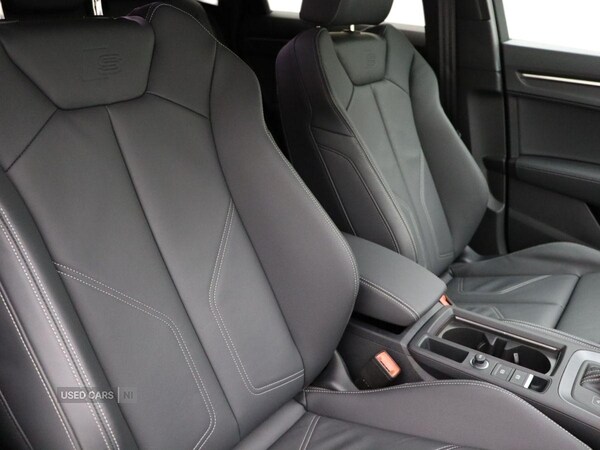 Used Audi Q3 2025 for sale - 76180004: Photo 2