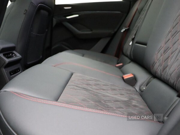 Used Audi e-tron 2024 for sale - 77538760: Photo 11