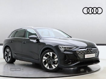 Audi - Q8