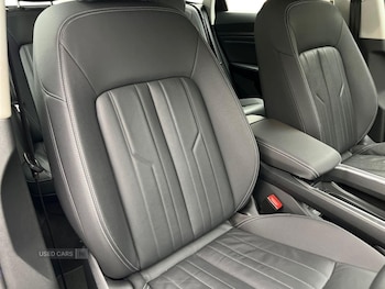 Used Audi Q8 2023 for sale - 77613197: Photo