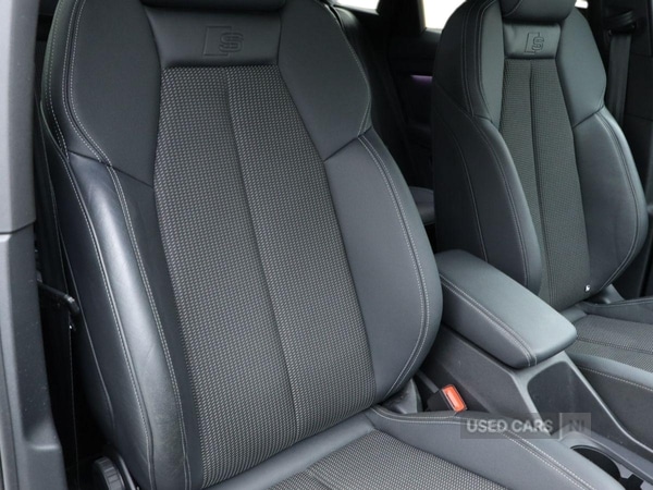 Used Audi Q4 e-tron 2022 for sale - 77799596: Photo 2