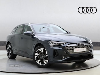 Used Audi Q8 2023 for sale - 77469633: Photo