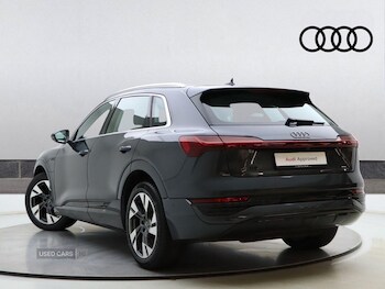 Used Audi Q8 2023 for sale - 77469633: Photo