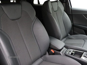 Used Audi Q2 2025 for sale - 76061060: Photo 2