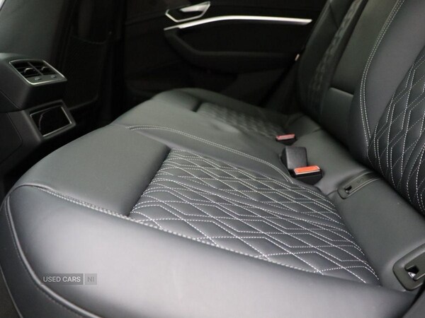 Used Audi e-tron 2022 for sale - 76248110: Photo 11