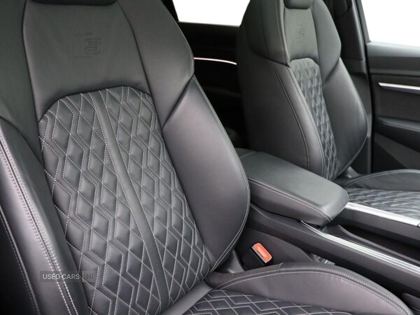 Used Audi e-tron 2022 for sale - 76248110: Photo 2
