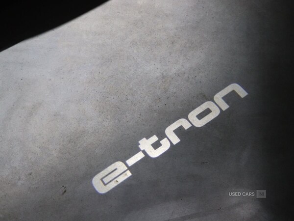 Used Audi e-tron 2022 for sale - 76248110: Photo 46
