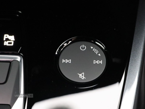 Used Audi Q4 e-tron 2025 for sale - 76419532: Photo 18