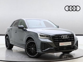 Audi - Q2