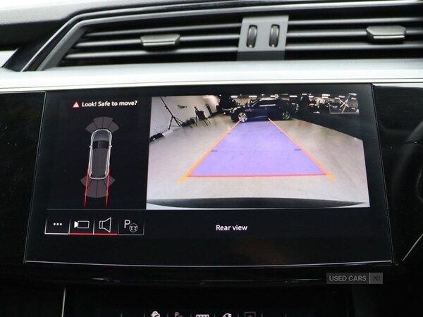Used Audi Q8 2024 for sale - 76318605: Photo 15