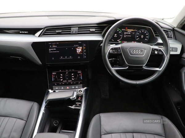 Used Audi Q8 2023 for sale - 77345924: Photo 35