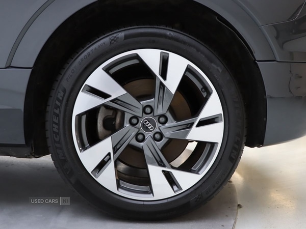 Used Audi Q8 2023 for sale - 77345924: Photo 5