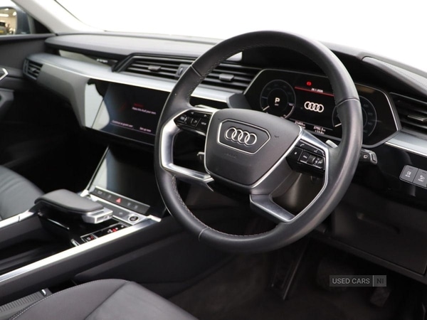 Used Audi Q8 2023 for sale - 77345924: Photo 6
