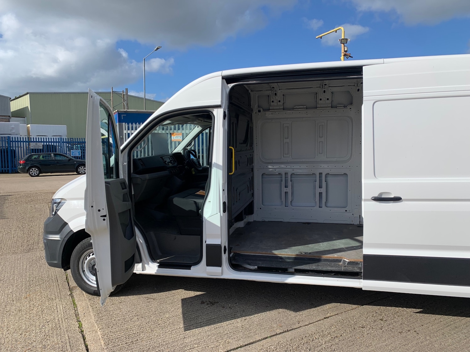 Used Volkswagen Crafter 2021 for sale - 77844714: Photo 8