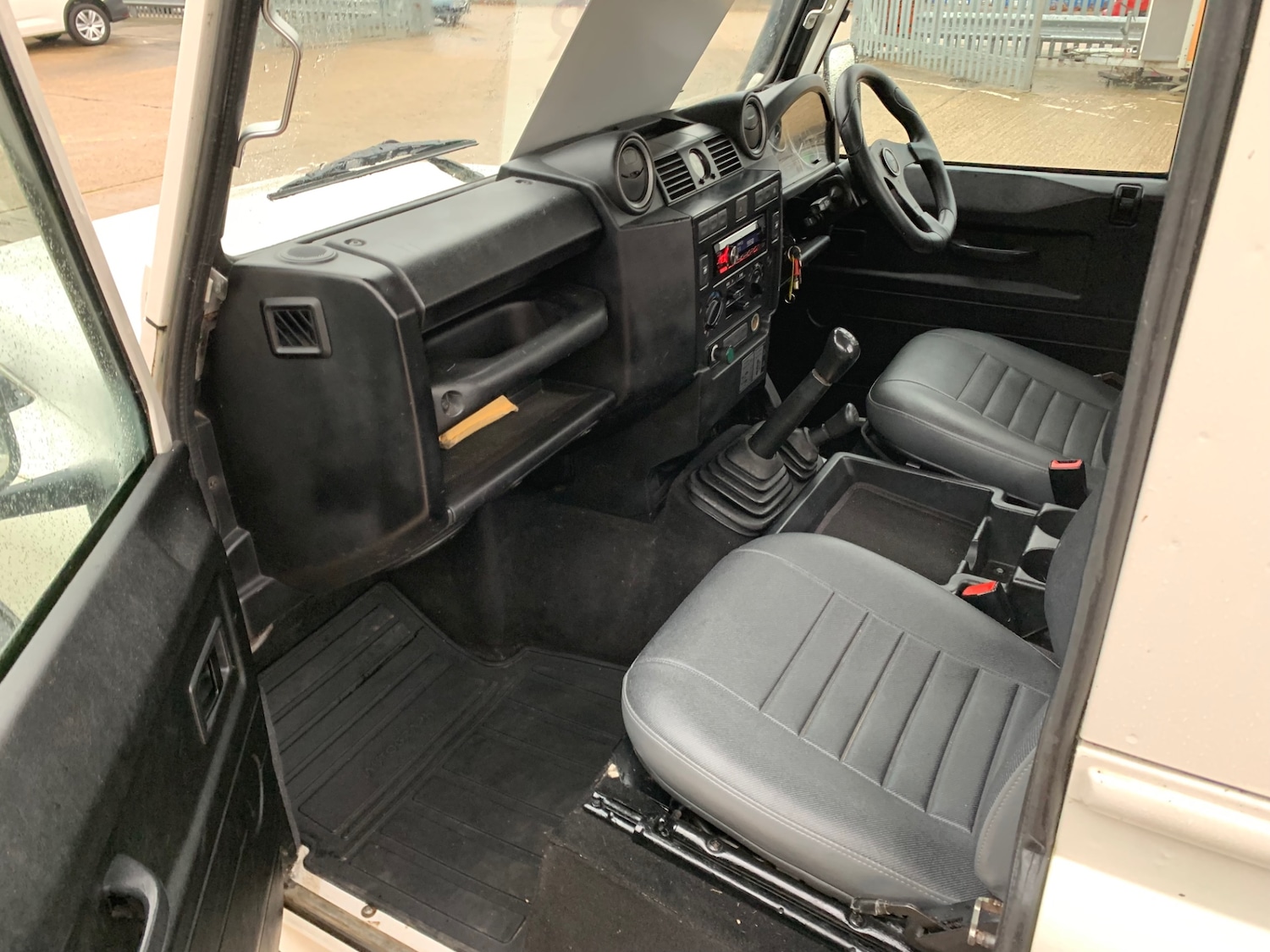 Used Land Rover Defender 2008 for sale - 76503090: Photo 15