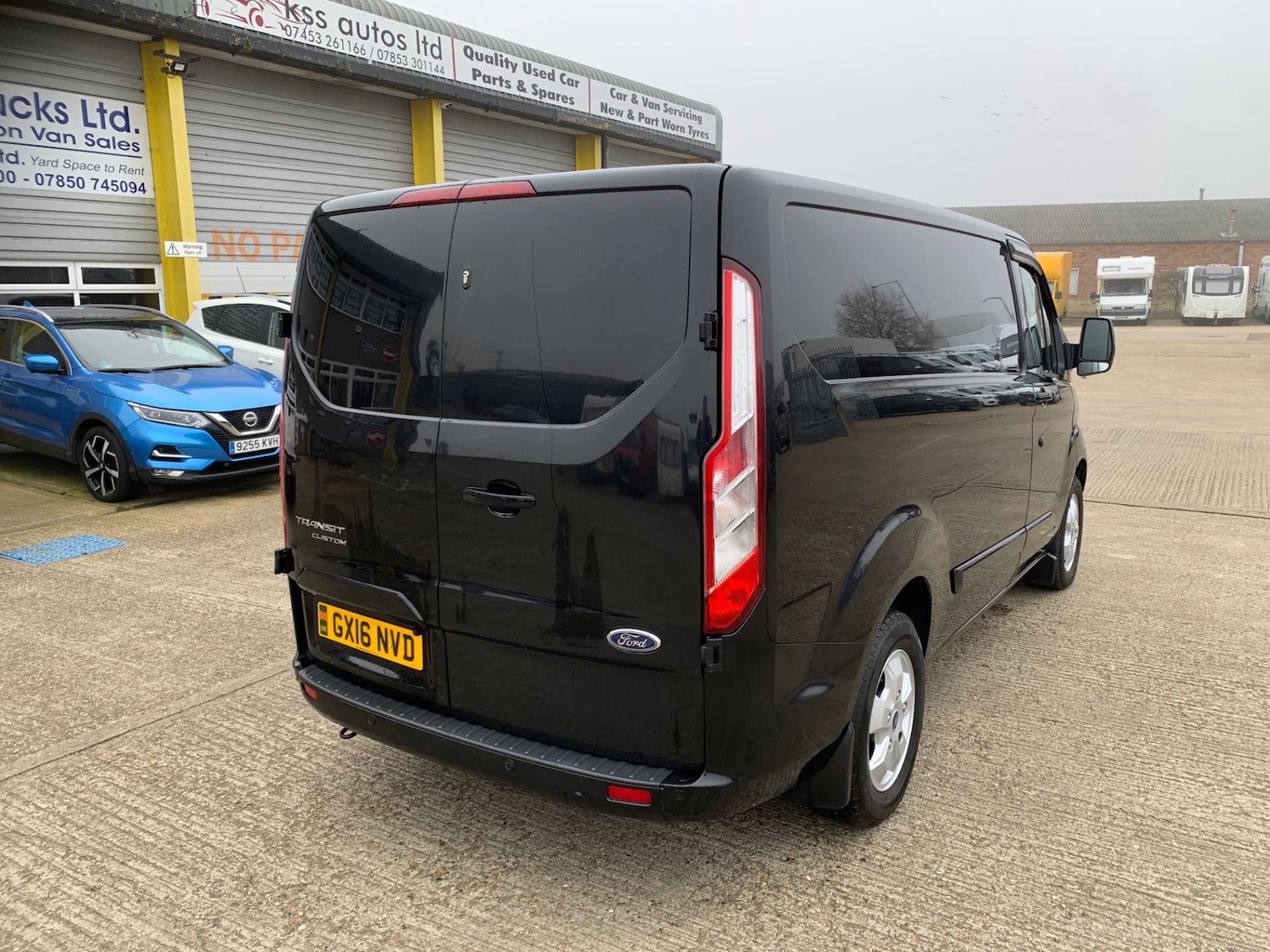 Used Ford Transit Custom 2016 for sale - 77743091: Photo 2