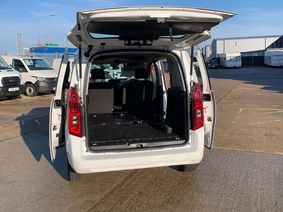 Used Vauxhall Combo Life 2020 for sale - 77159075: Photo 19