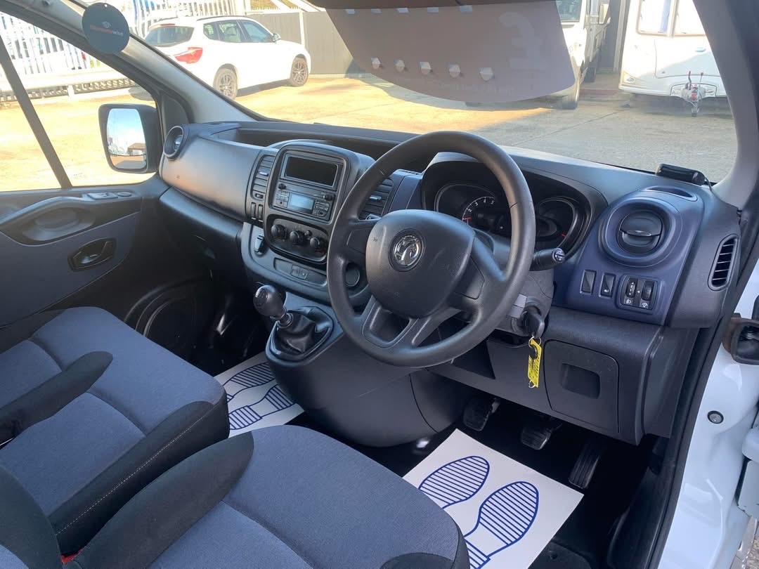 Used Vauxhall Vivaro 2018 for sale - 77618350: Photo 13