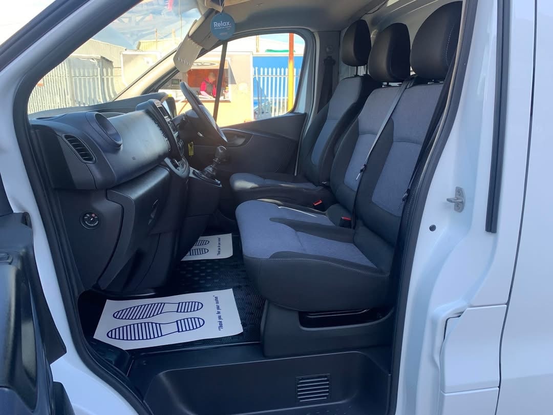 Used Vauxhall Vivaro 2018 for sale - 77618350: Photo 16