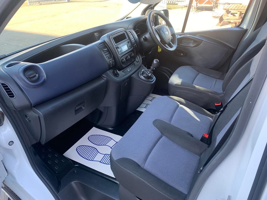 Used Vauxhall Vivaro 2018 for sale - 77618350: Photo 17