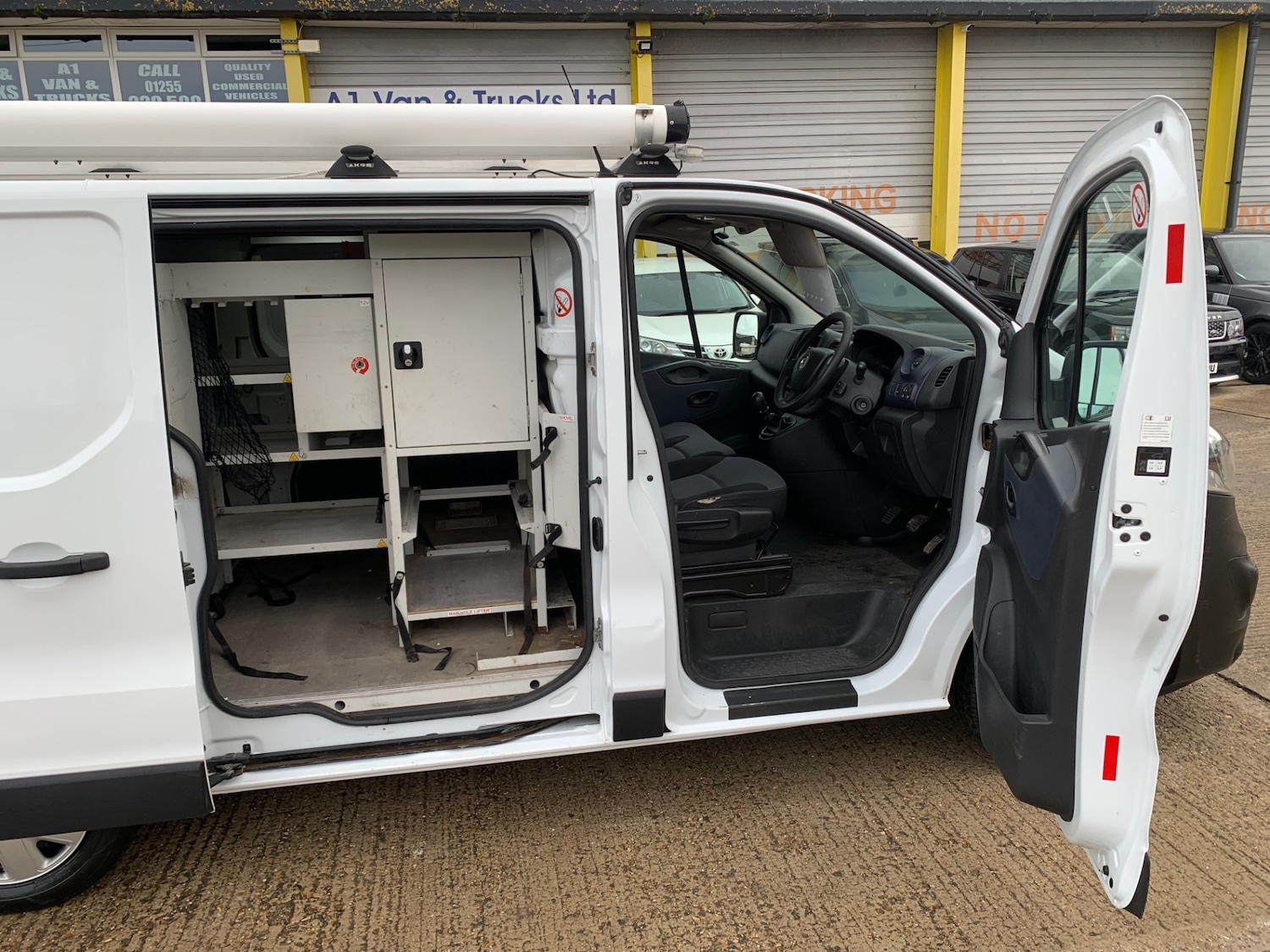 Used Vauxhall Vivaro 2015 for sale - 76858735: Photo 7