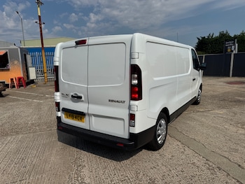 Used Renault Trafic 2019 for sale - 79019645: Photo