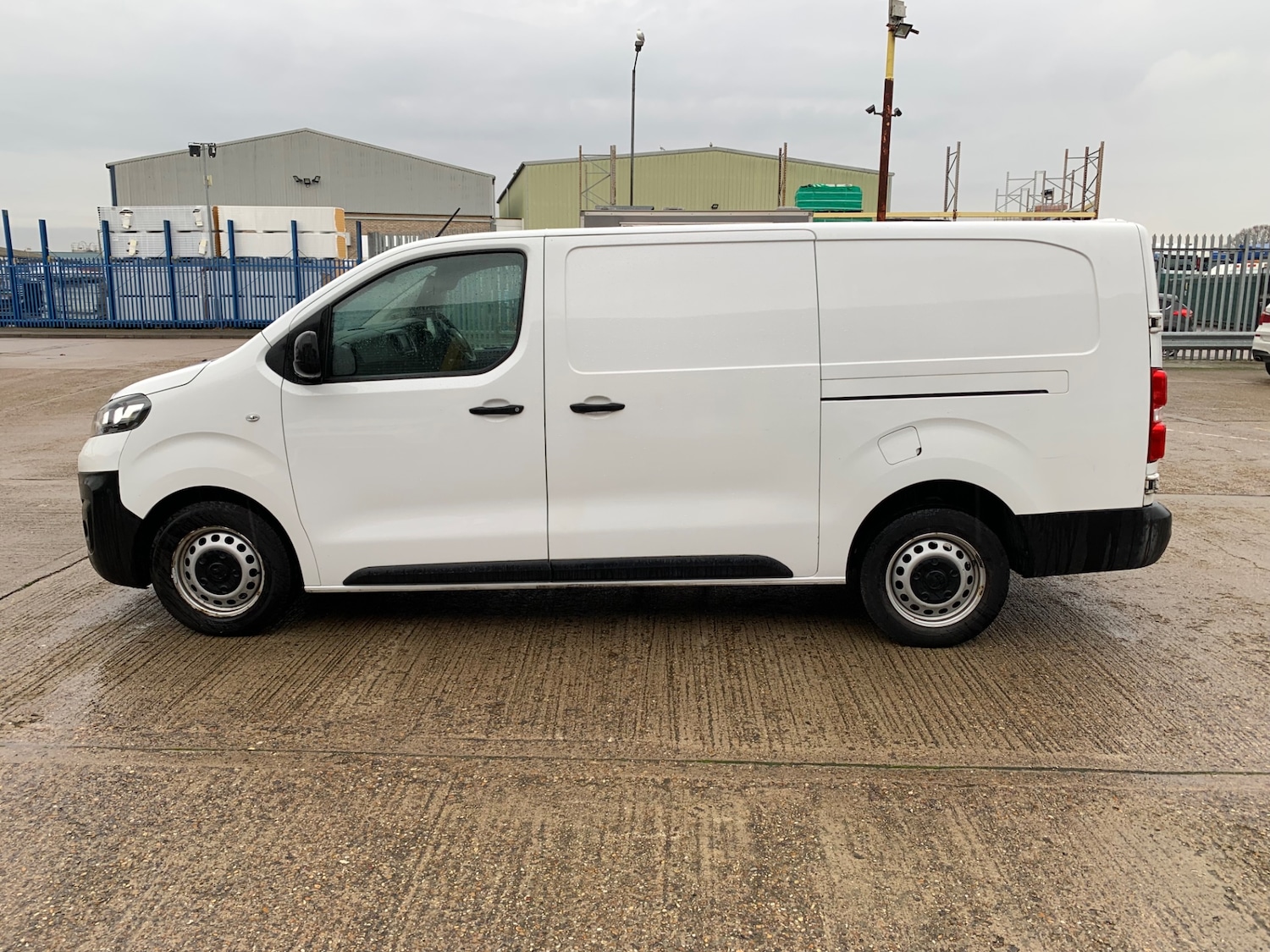 Used Vauxhall Vivaro 2021 for sale - 76958526: Photo 3