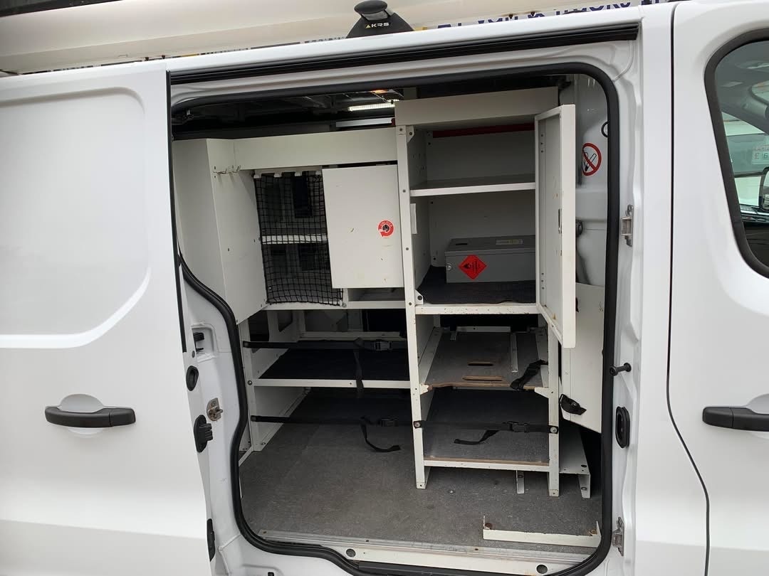 Used Vauxhall Vivaro 2017 for sale - 77148957: Photo 10
