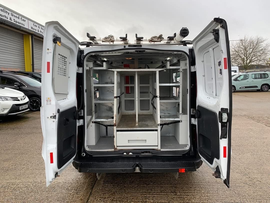 Used Vauxhall Vivaro 2017 for sale - 77148957: Photo 20