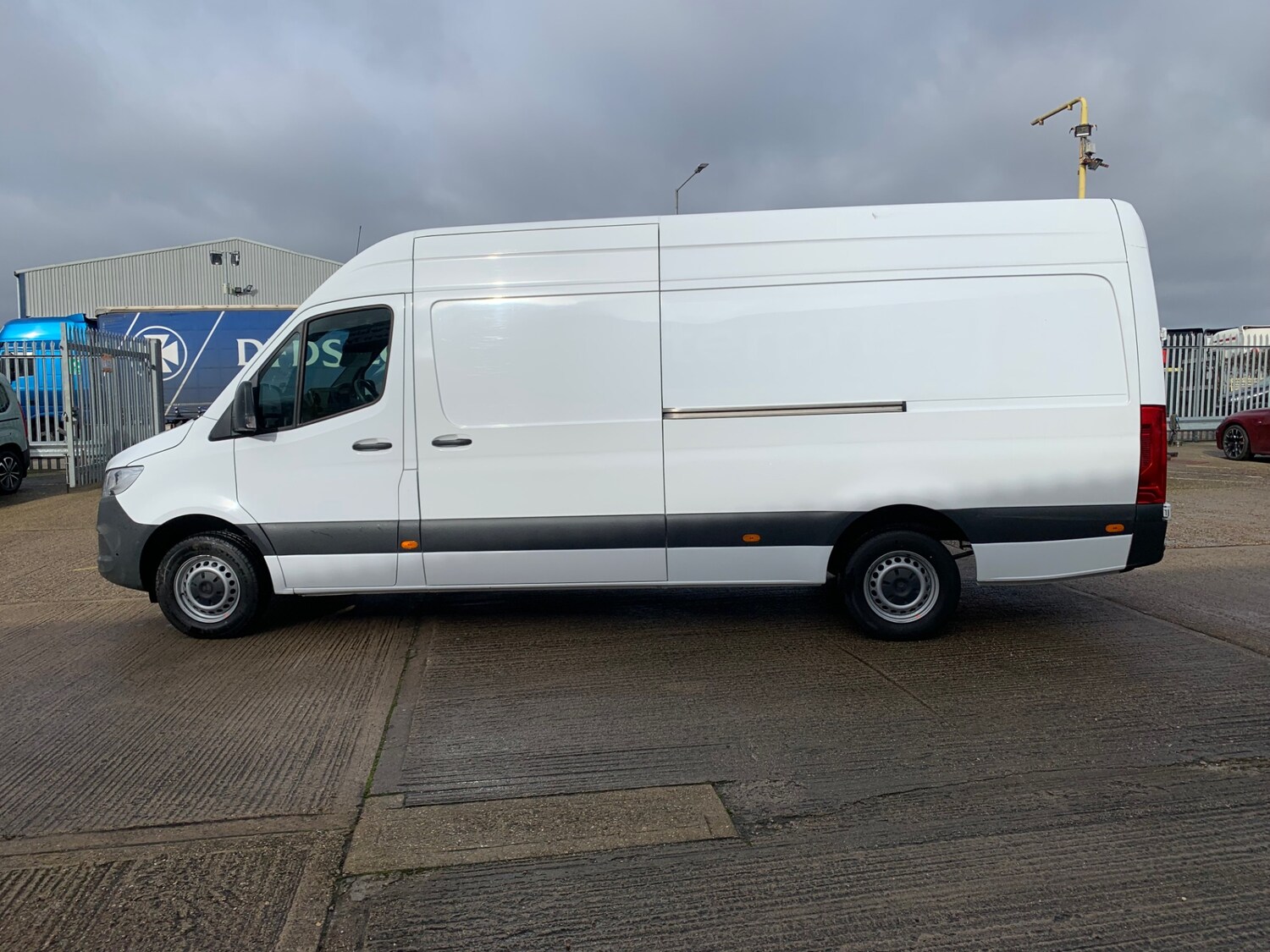 Used Mercedes-Benz Sprinter 2023 for sale - 77616805: Photo 3