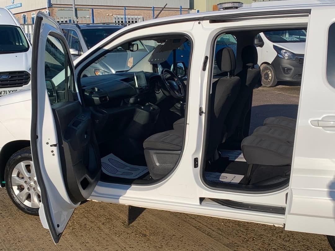 Used Vauxhall Combo Life 2020 for sale - 77149559: Photo 15