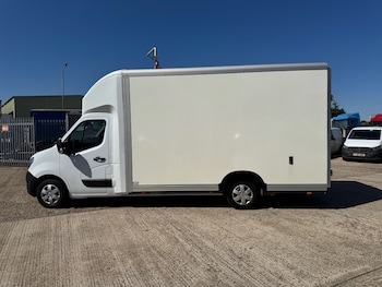 Used Nissan Interstar 2023 for sale - 79616292: Photo