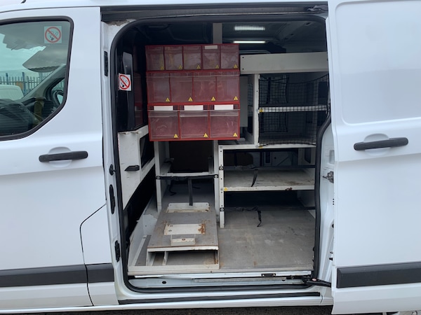 Used Ford Transit Custom 2015 for sale - 76218529: Photo 13