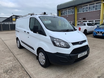 Used Ford Transit Custom 2015 for sale - 76218529: Photo 4