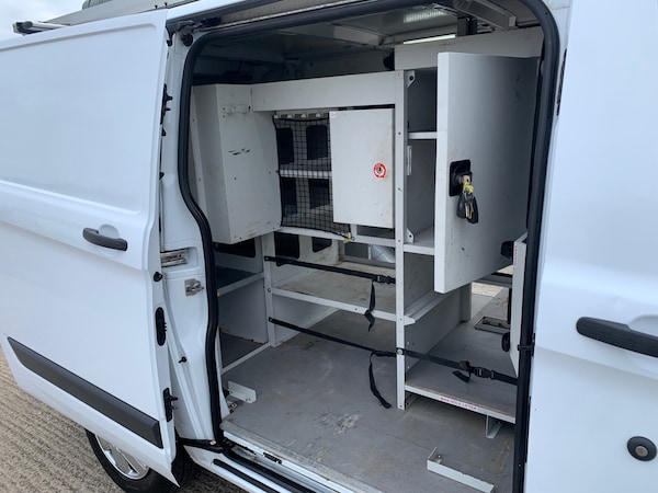 Used Ford Transit Custom 2015 for sale - 76218529: Photo 8