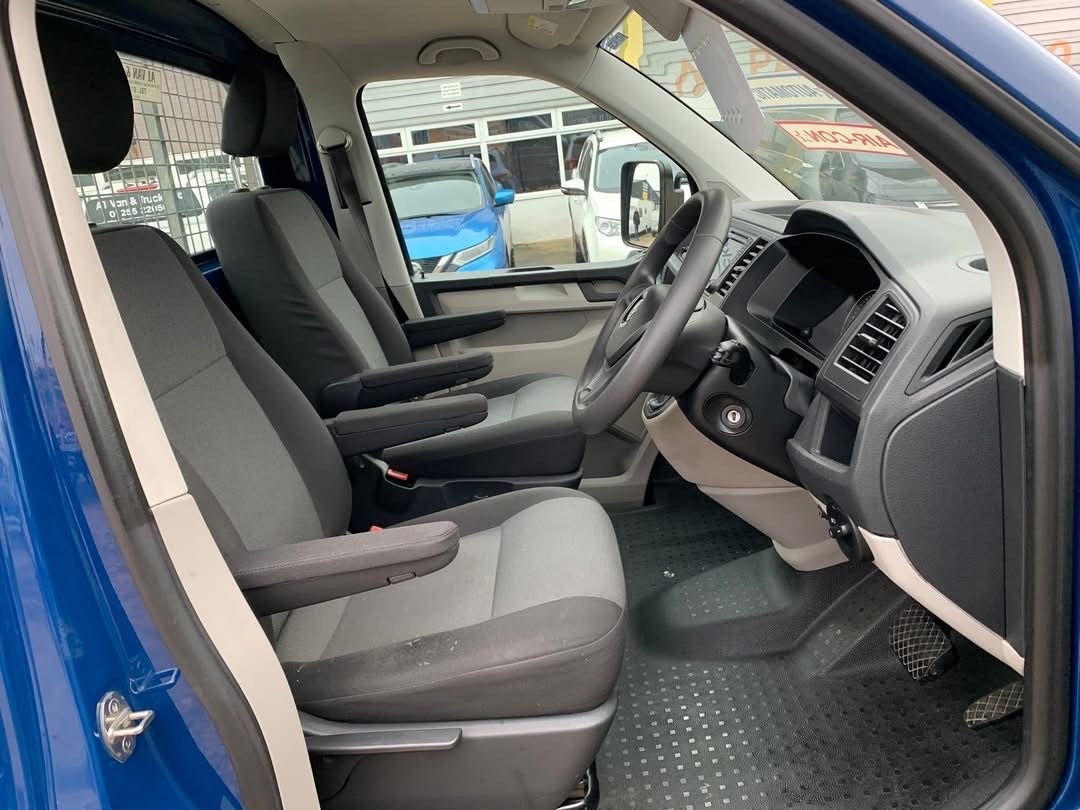 Used Volkswagen Transporter 2018 for sale - 77054714: Photo 12