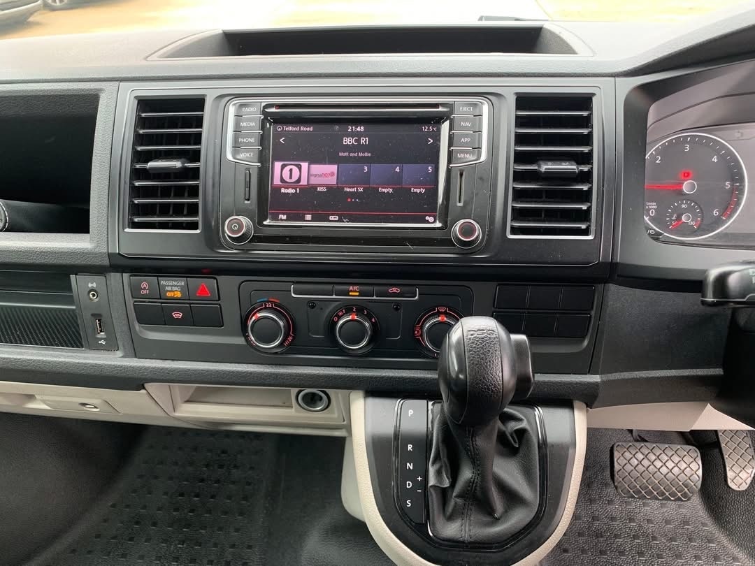 Used Volkswagen Transporter 2018 for sale - 77054714: Photo 13