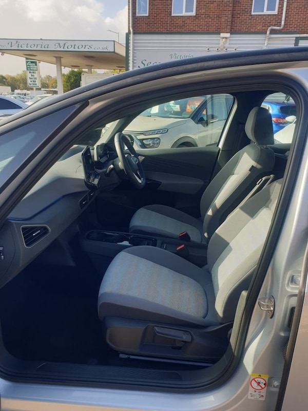 Used Volkswagen ID.3 2023 for sale - 76163482: Photo 10