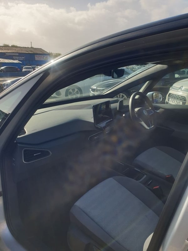 Used Volkswagen ID.3 2023 for sale - 76163482: Photo 11